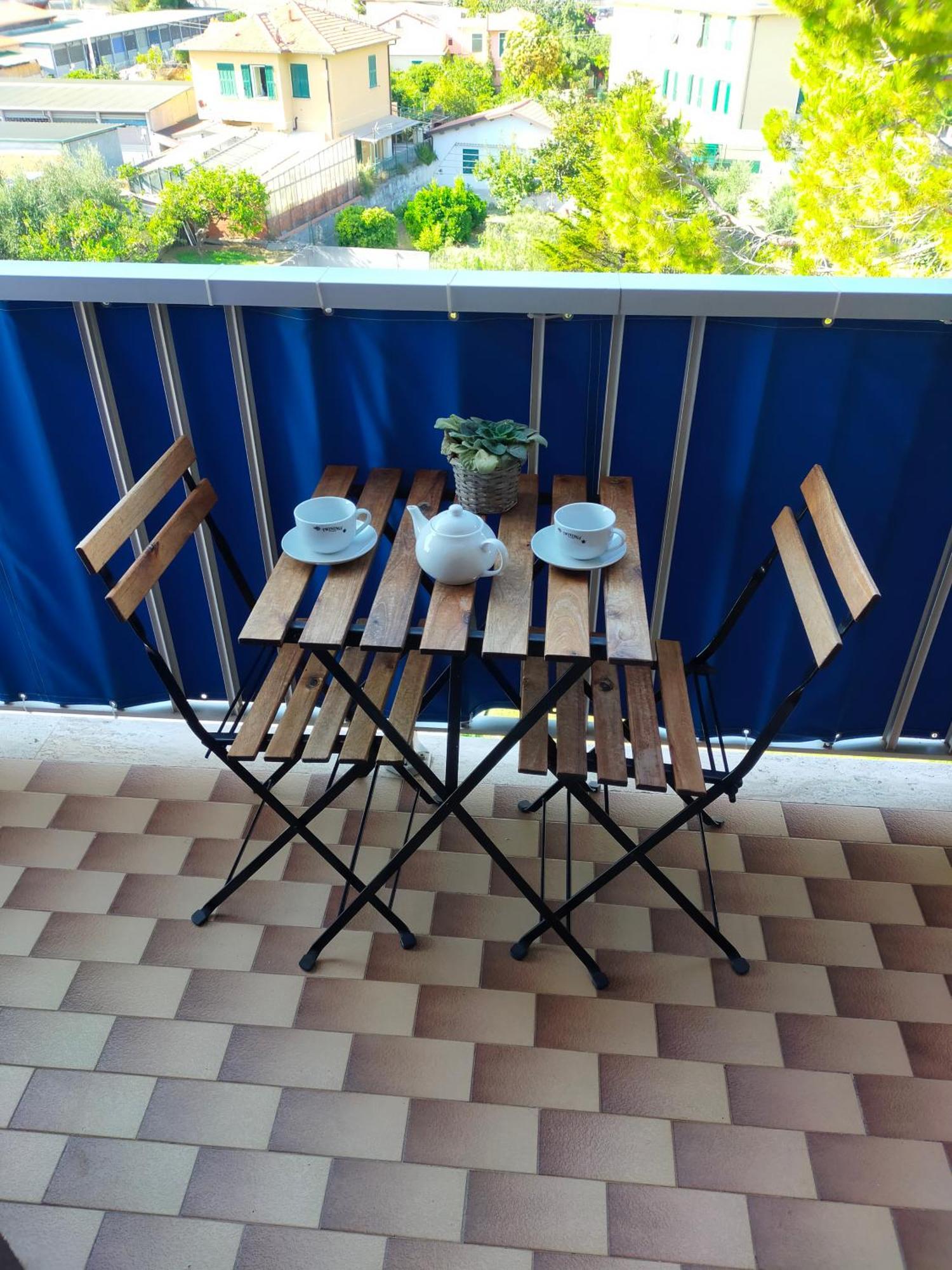 Appartamento Riviera Trilocale Wifi E Parcheggio Privato Ventimiglia Exterior foto